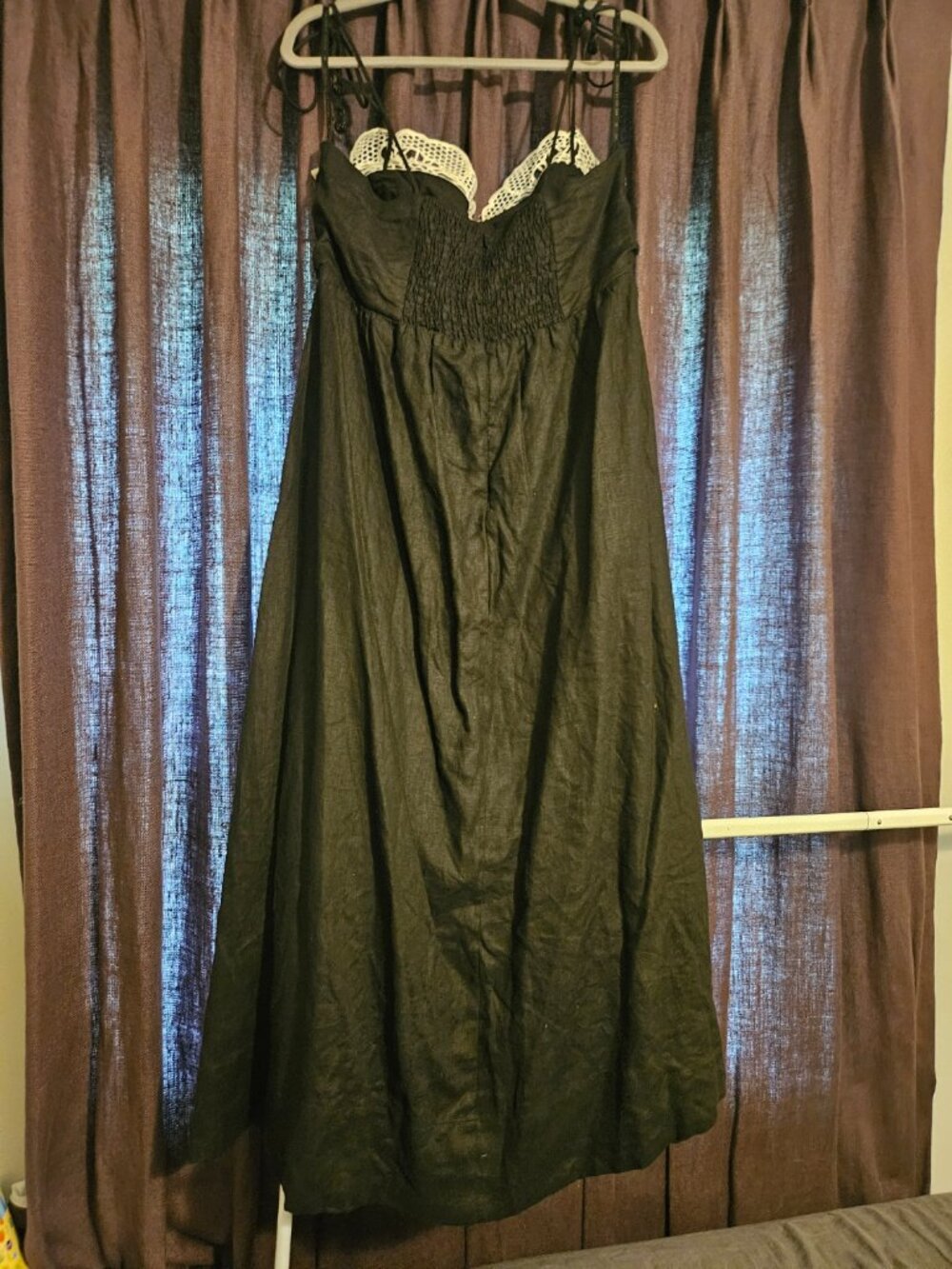 Black Richelieu Lace Euroflax™ Premium Linen Midi Dress - Picture 4 of 8